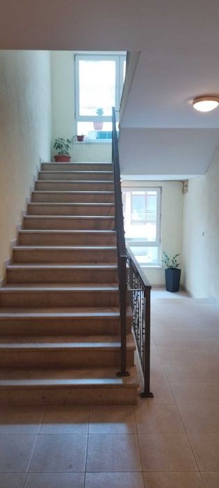 Дава се под наем Двустаен апартамент в Варна, Погреби - 73 кв.м за 510 € - Снимка #11