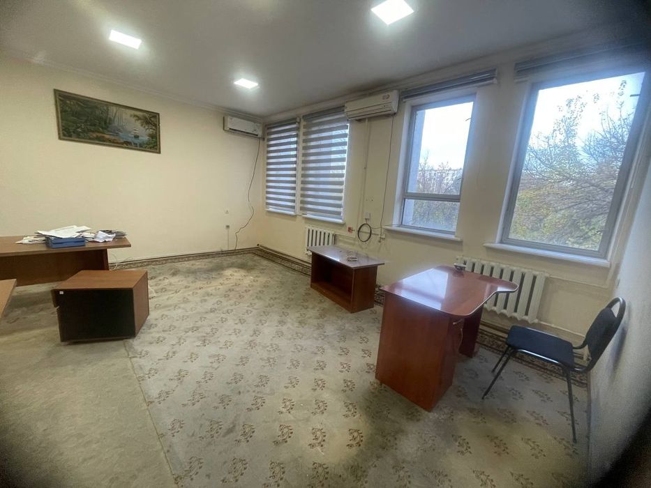 Чиланзар ГАИ офисы 17м²до90м² вдоль дороги в административном здании
