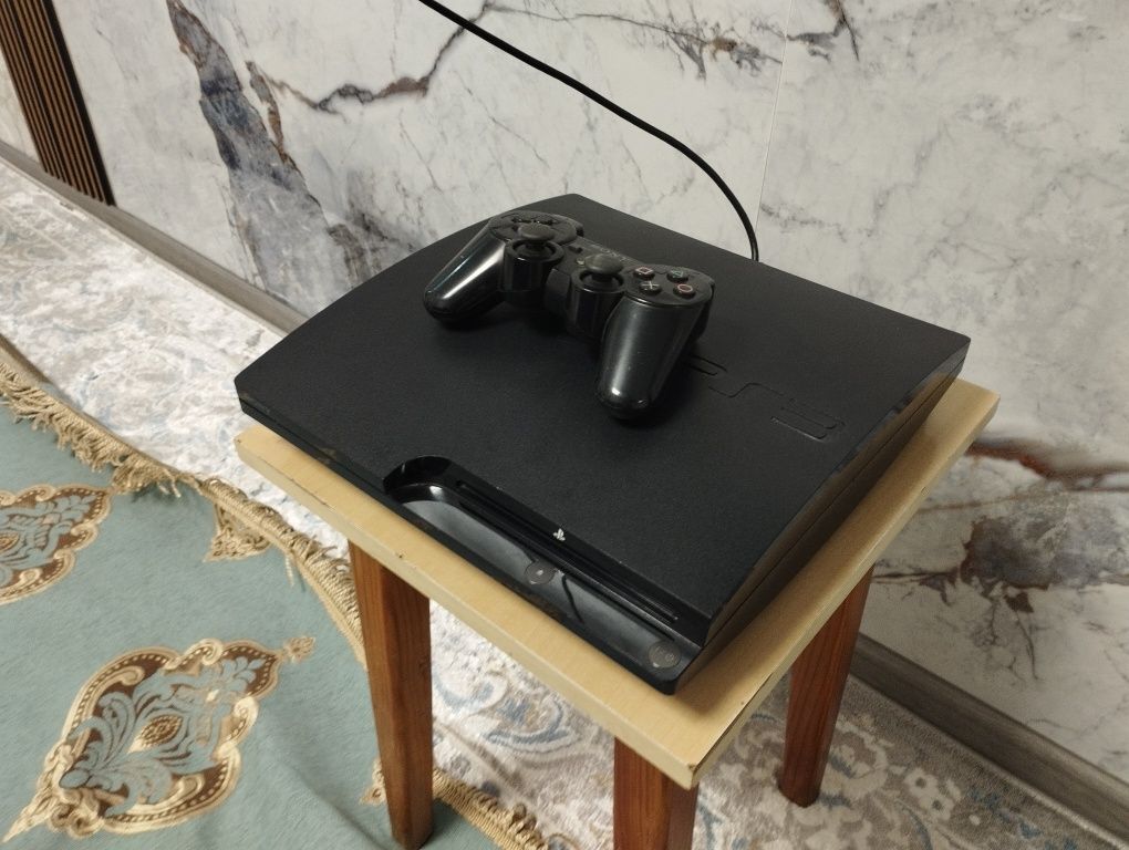 PS 3 SLIM в отличном состоянии 320ГБ на ремонт!