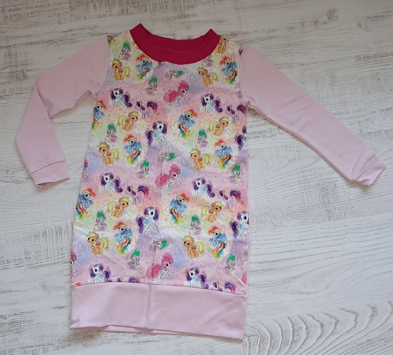 Дрехи за момиче 146 размер