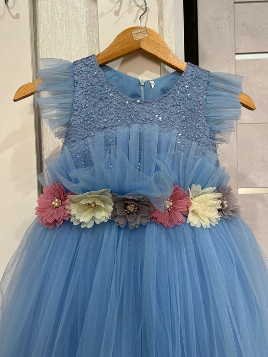 Платье детское нарядное