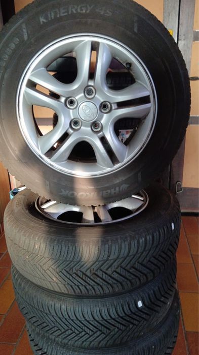 Jante 5x114.3 cu cauciucuri iarna 215/65 R16 Hankook DOT 2024