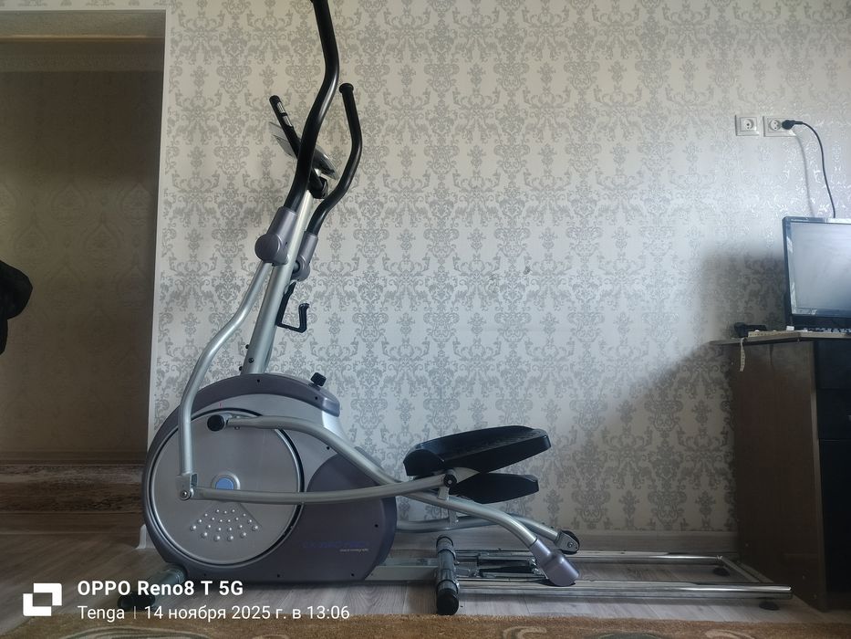 Эллиптический тренажер Эллипсоид