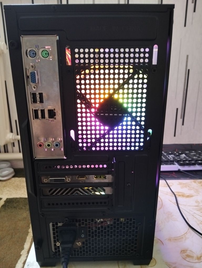 Срочно Игровой ПК + монитор, клавиатура, мышь и коврик — GTX 1050, i5