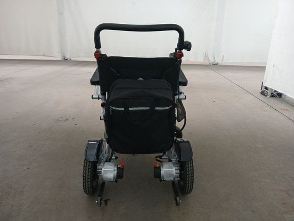 Scaun rotile electric 8000EA Nou