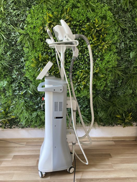 Aparat vacum endermologic si aparat radiofrecventa/ cavitatie