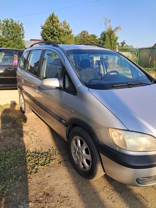 Opel zafira de vânzare