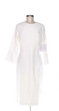 Бяла рокля за повод L-XL