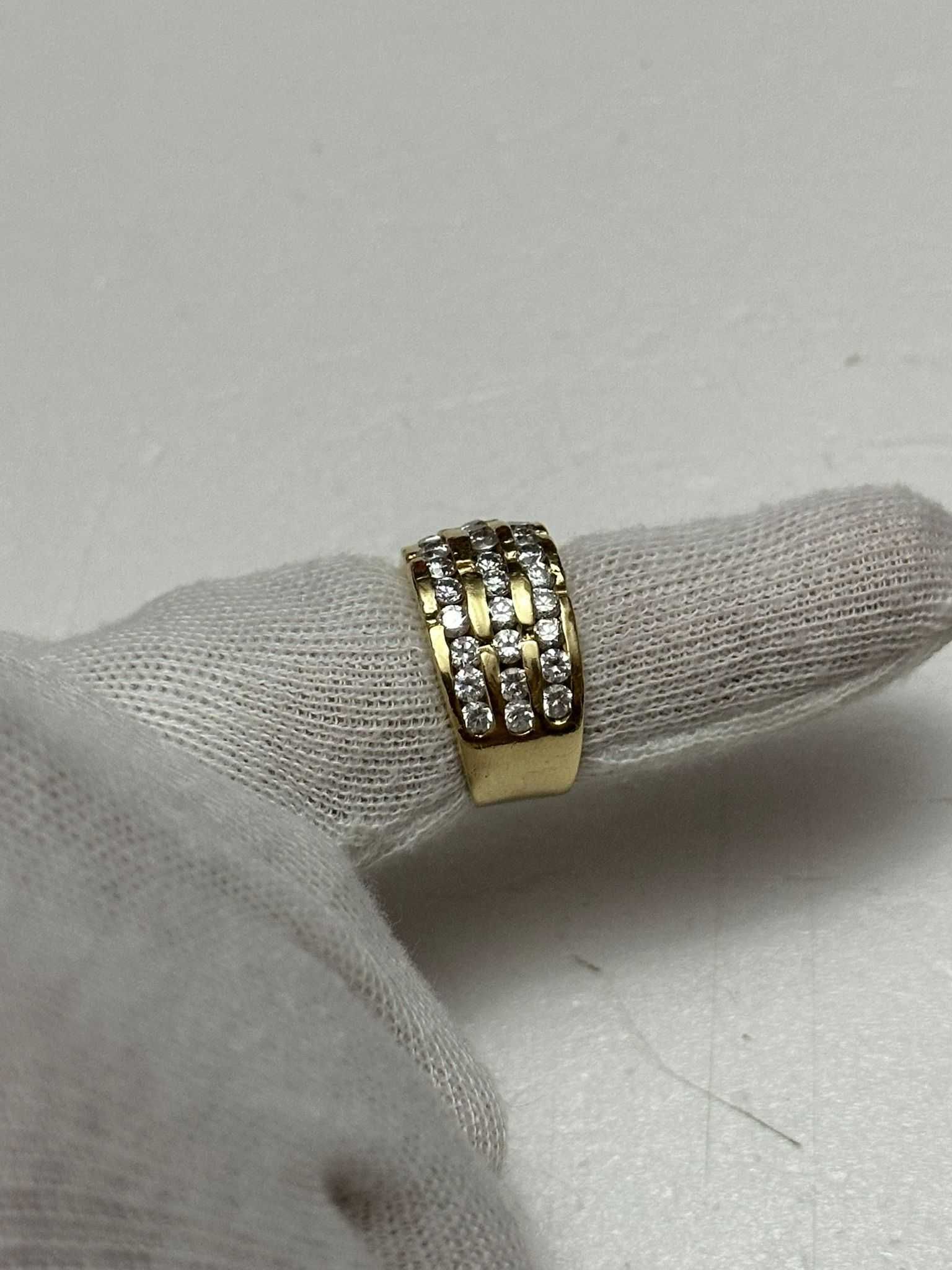 INEL AUR 14K + Cristale Zirconia - 3 Randuri - Lat - 8.1g. - 310lei/gr