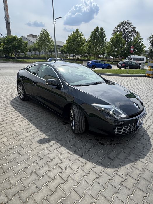 Laguna coupe impecabila