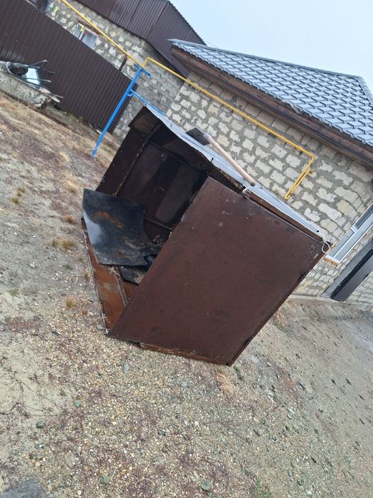 Прицеп сатылады..