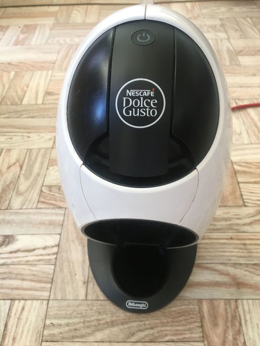 DOLCE GUSTO кафе машина