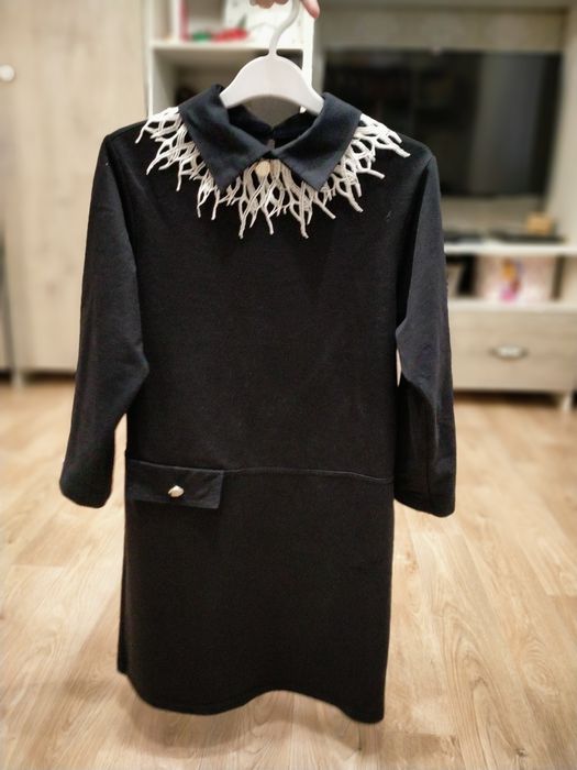 Юбки, брюки, платье.