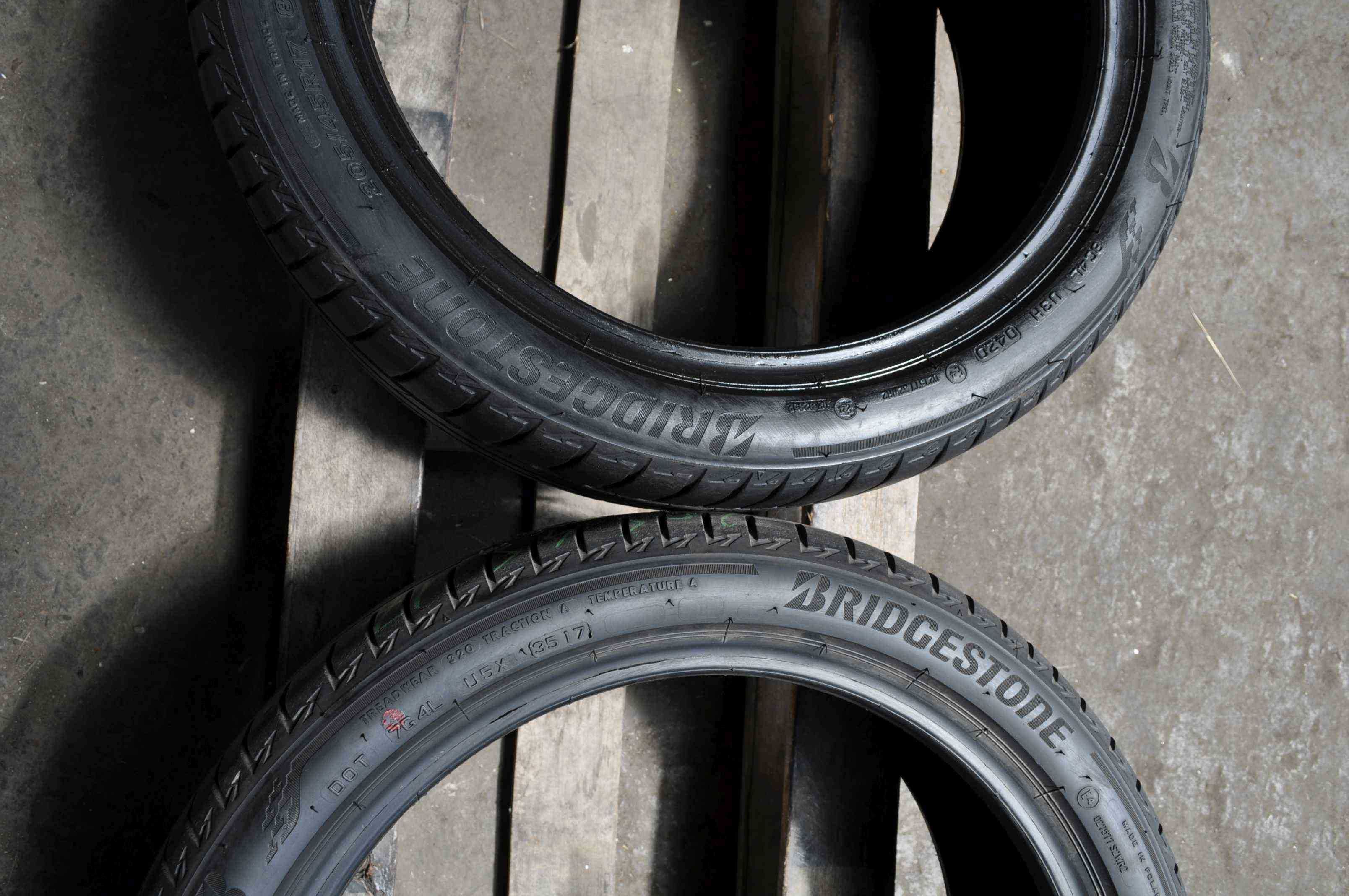 SET 2 Anvelope Vara 205/45 R17 BRIDGESTONE Turanza T005