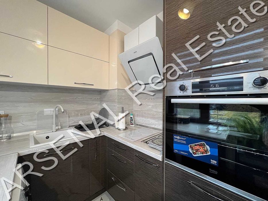 Чисто нов 3-стаен, под наем в Сухата река