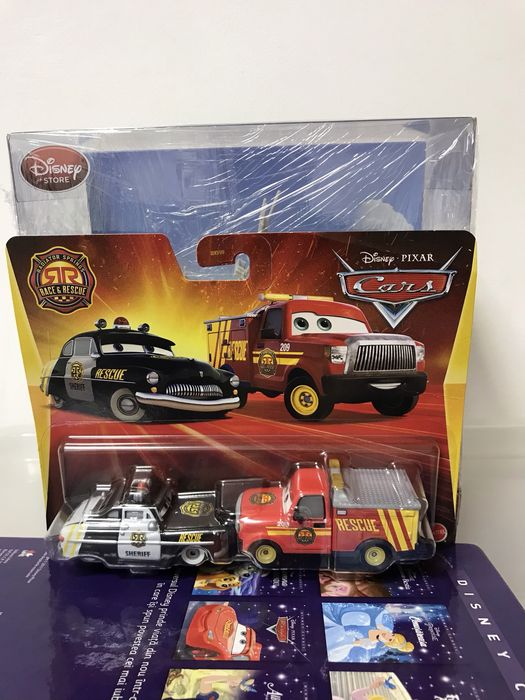 Disney Cars Sheriff si Adam Roadriguez