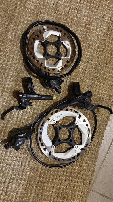 [REZERVAT] Set Frane Shimano XT M8100 in stare f buna