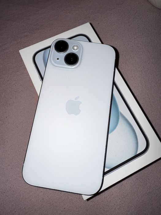 Продава се iphone 15 128гб