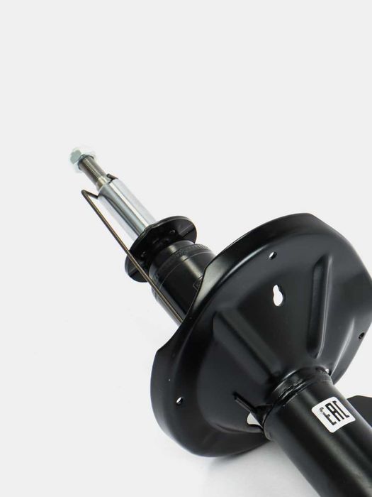 Продаётся амортизатор заводские 4амортизатора. lacetti gentra 2020 г