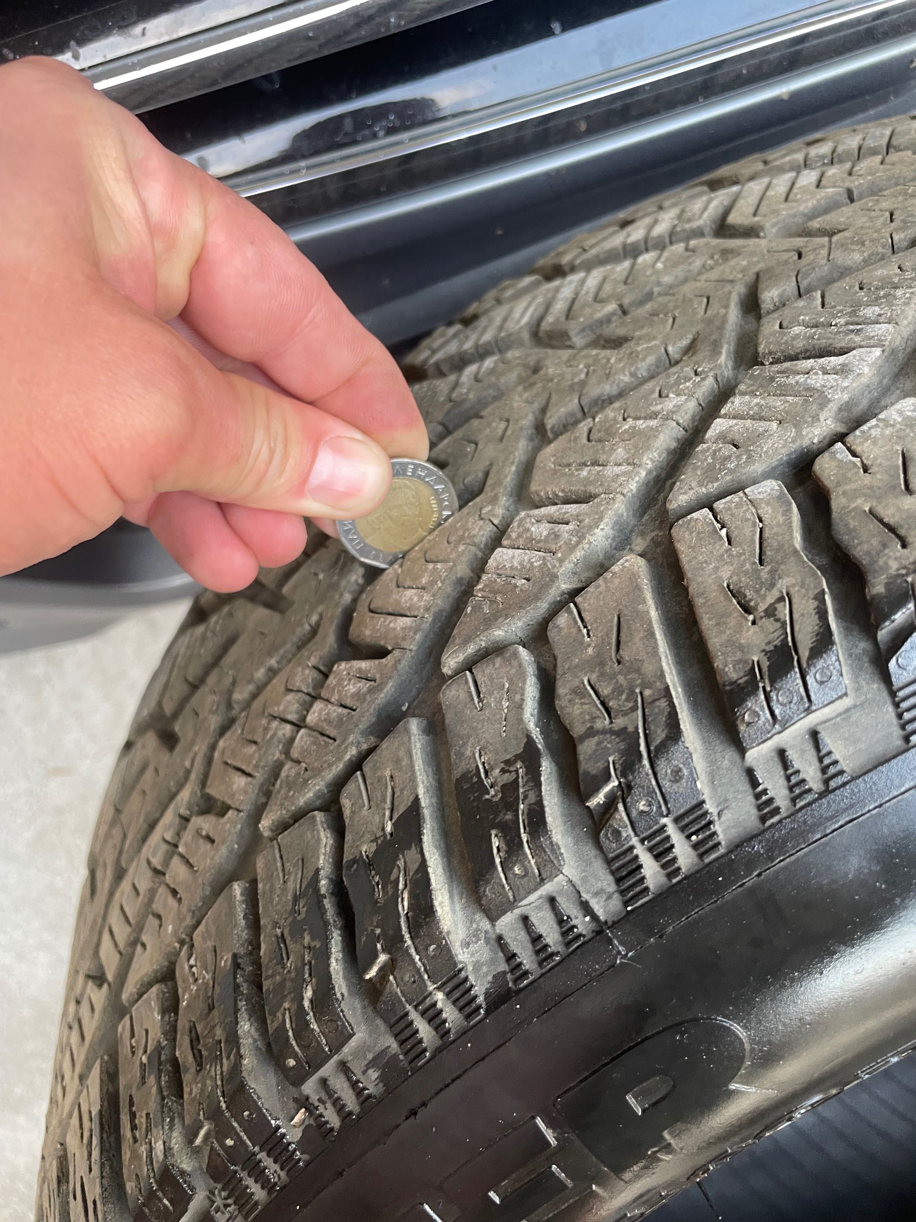 Зимни гуми 235/55R17