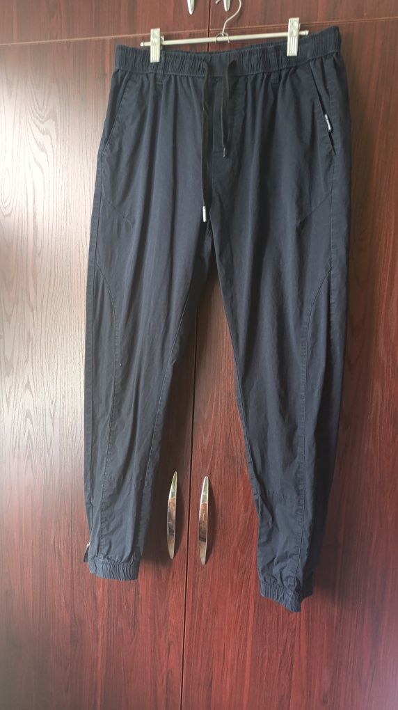 Женские брюки лето/весна размеры L-XL