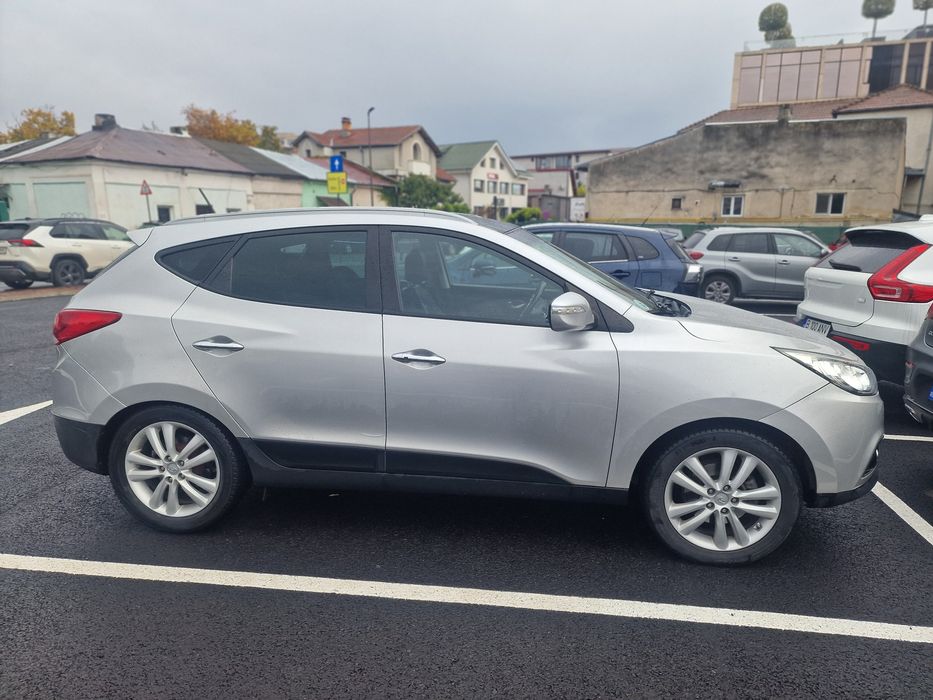 Hyundai ix35 2.0 crdi 4WD diesel