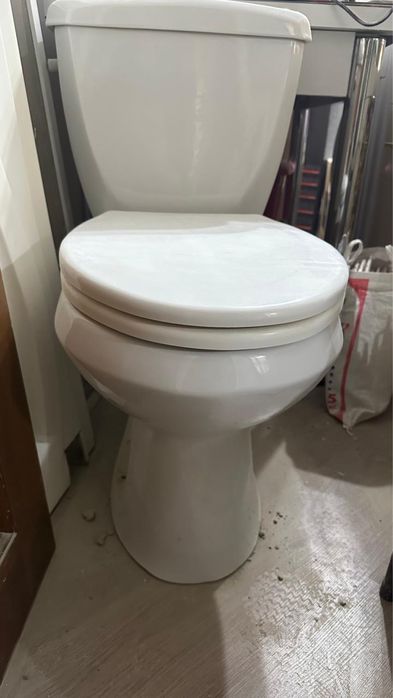 Б/У Унитаз 10 тыс торг уместен