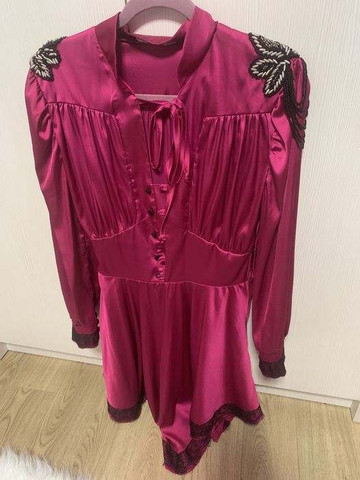 Rochie S, impecabila