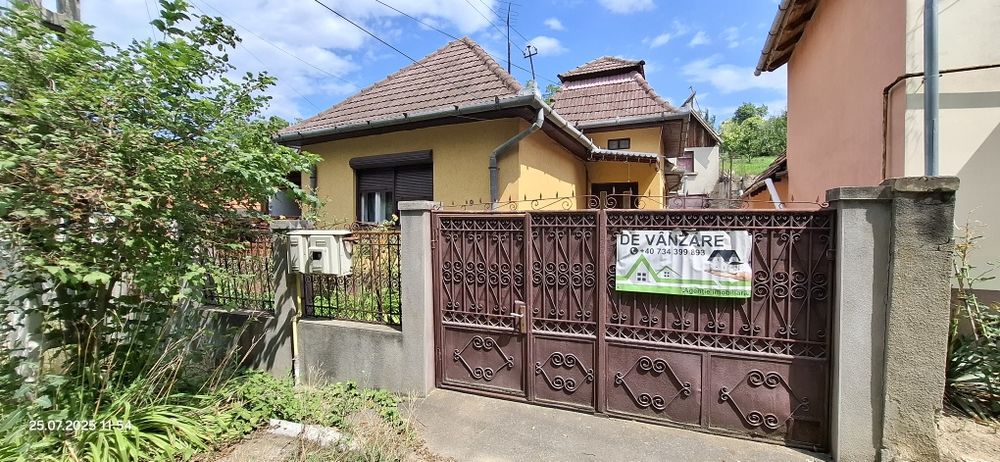 De vânzare casa Turda strada Razoare
