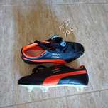 Adidasi pentru fotbal originali puma nr 37