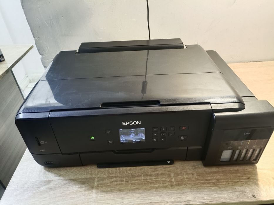 Продам принтер эпсон L7180 A3