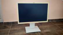 Fujitsu B22W-7 LED в комплект с кабели, клавиатура и мишка