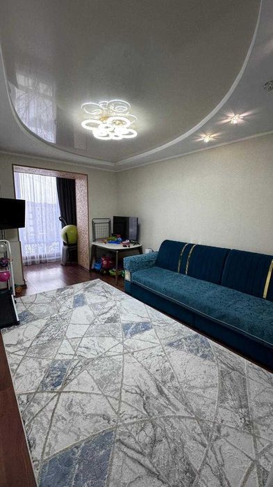 Продам 2-комн квартиру, р-н Достык Молл, с ремонтом