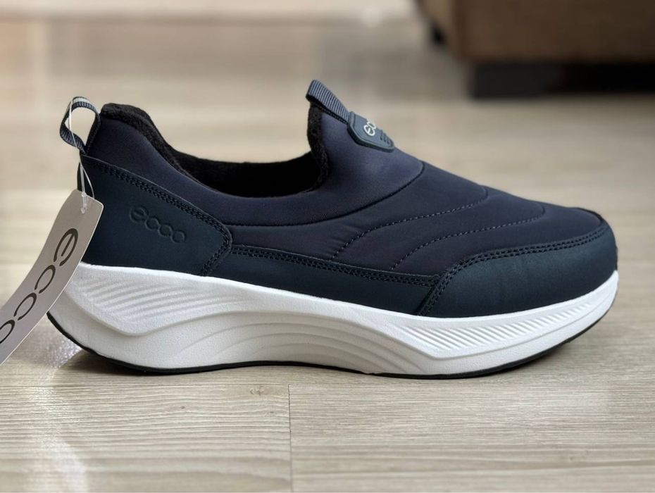 Yangi ECCO krossovkalar – original sifat, super qulaylik!