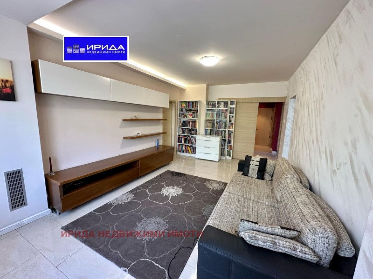 Продава се Тристаен апартамент в София, Гоце Делчев - 84 кв.м за 3453 €/кв.м - Снимка #4