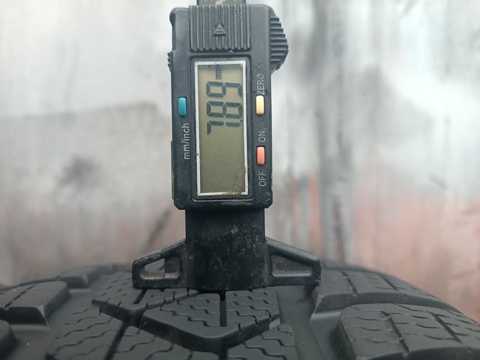 215/60/16 Pirelli Дот 3824