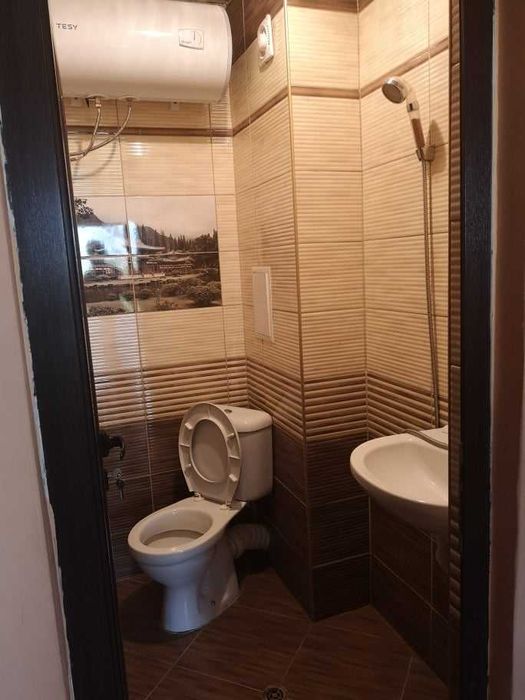 Дава се под наем Двустаен апартамент в Бургас, Меден рудник - зона А - 60 кв.м за 127.5 € - Снимка #6