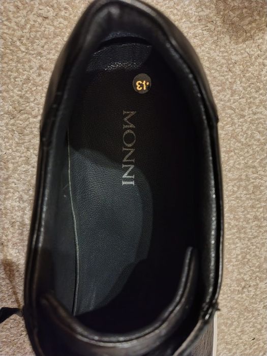 Носени веднъж! истинска кожа обувки Мoni (43 номер)
