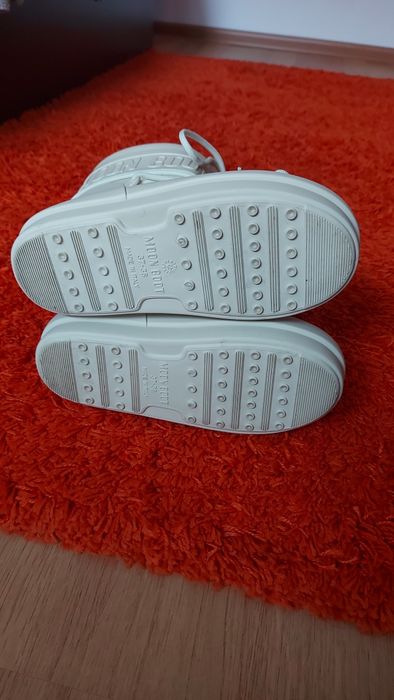 Гумени ботуши Moon boot 37-38 номер