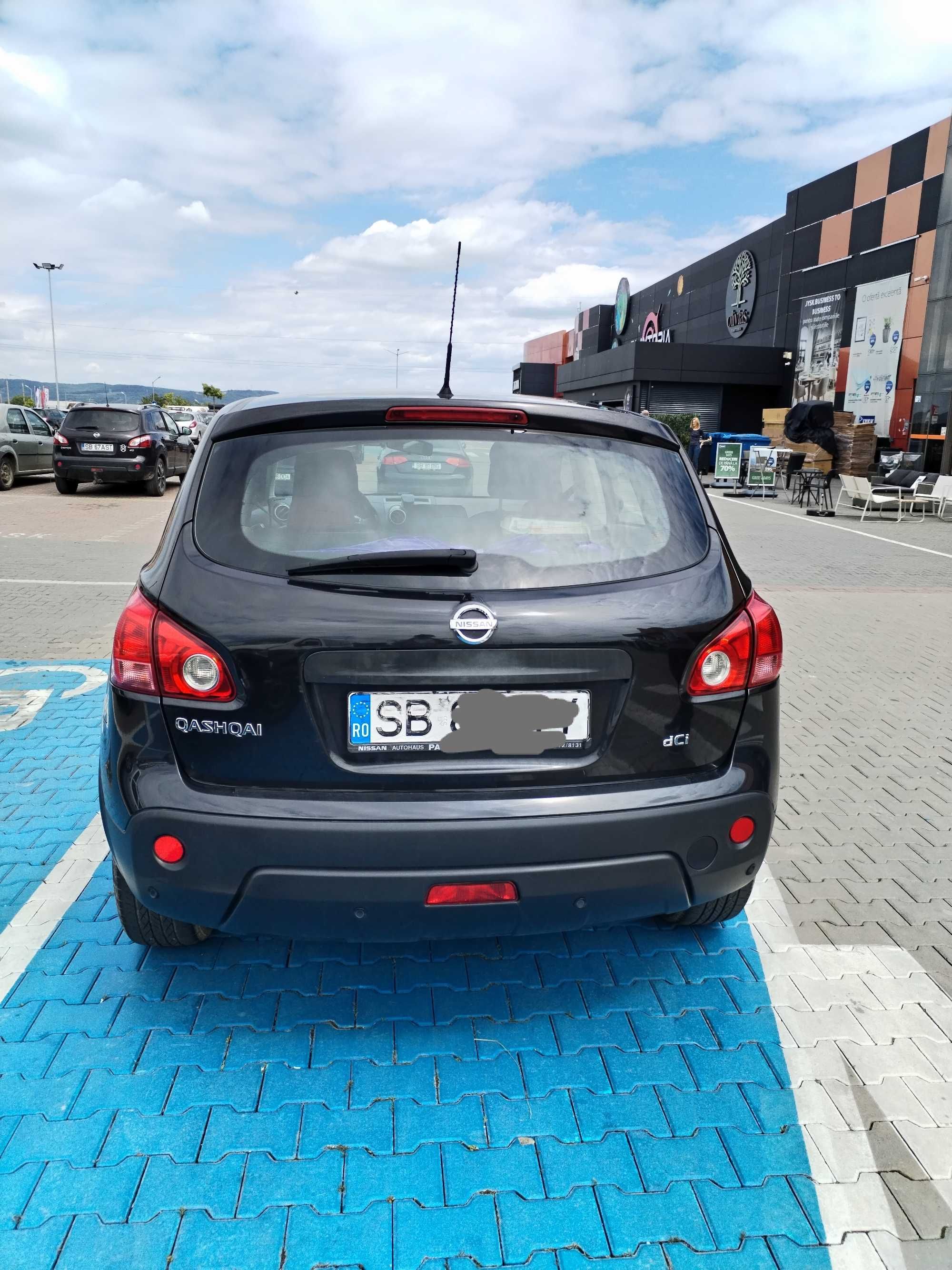 Vând Nissan Qashqai
