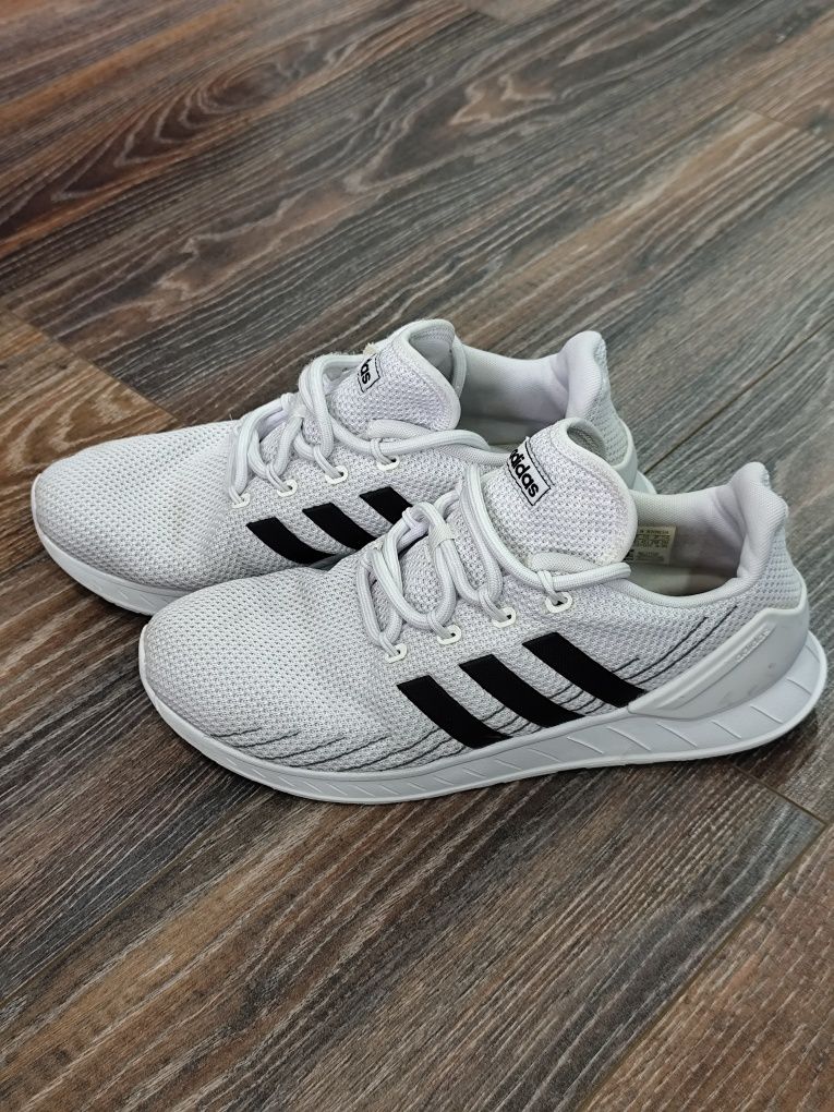 Маратонки Adidas 45 и 1/2