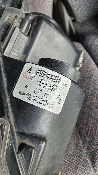 Фарове ксенон(Hella) за Ford Galaxy - Ford S Max 2010-2014г.