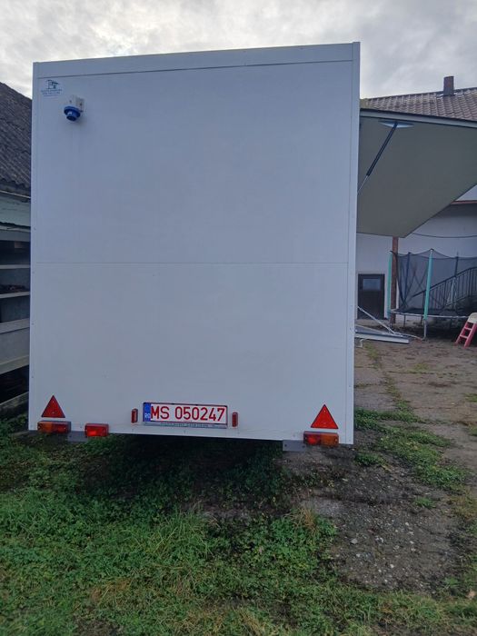 Vând rulota comerciala noua an 2025,preț 7000 euro tva inclus negociab