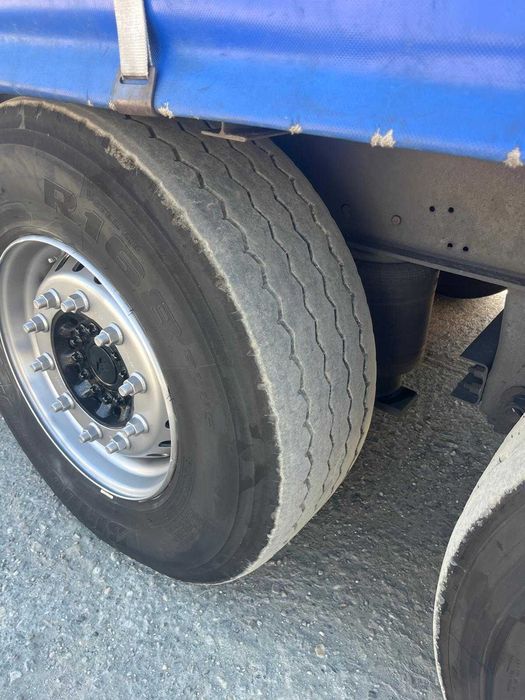 Vând Mercedes Actros + semiremorcă Schmitz, stare foarte bună de lucru