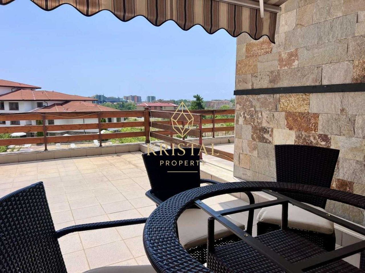 Продава се Двустаен апартамент в к.к. Слънчев бряг - 71 кв.м за 1015 €/кв.м - Снимка #12