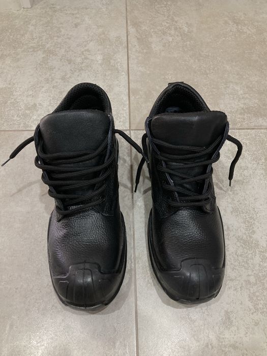 Мужские ботинки размер 41 новый