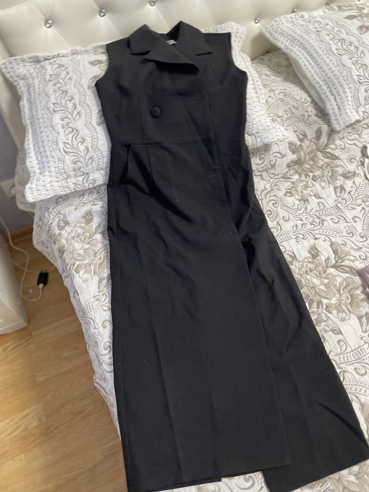 Черное шикарное платье
