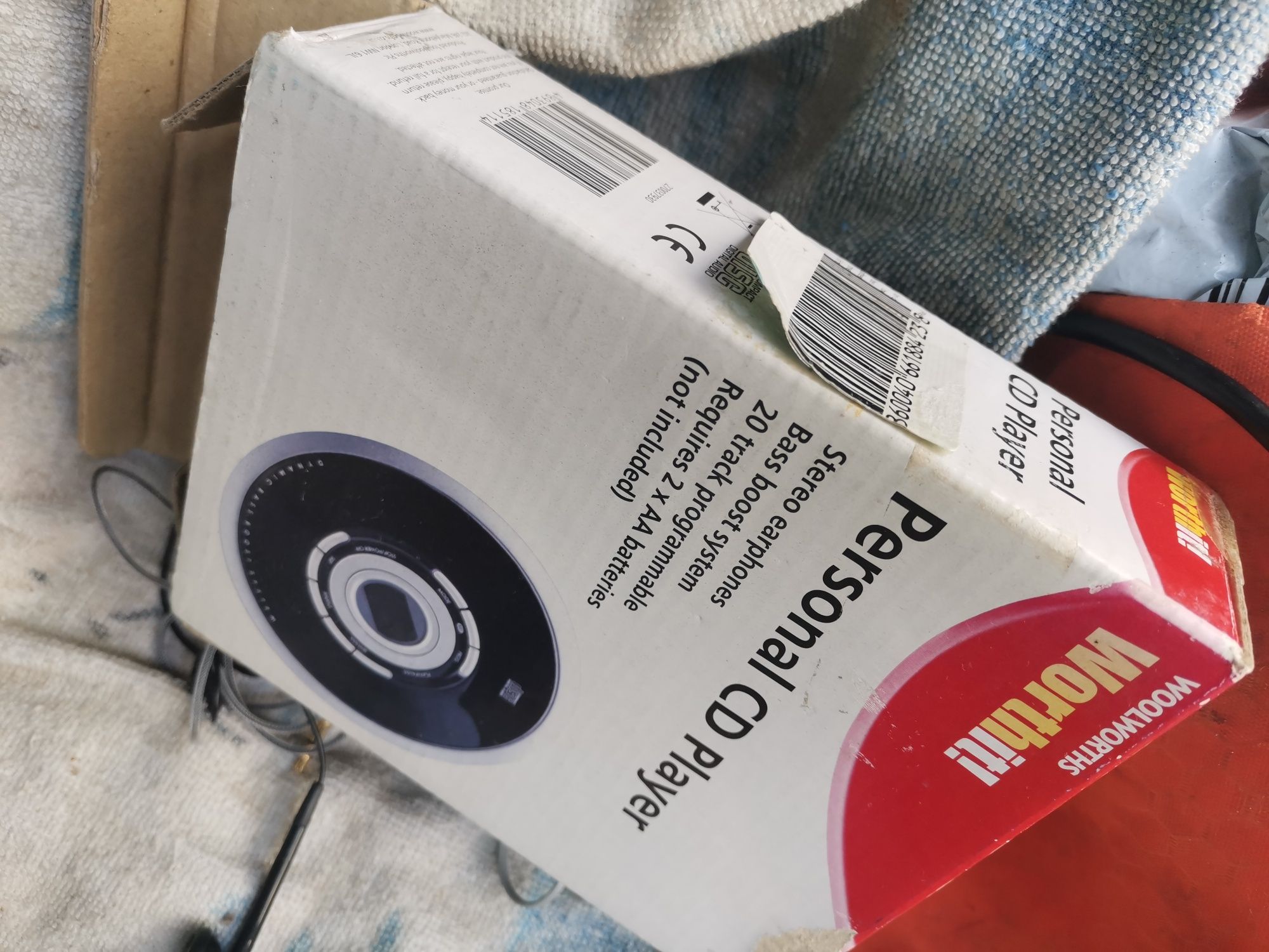 2 броя Сд mp3 players, джобни на батерии