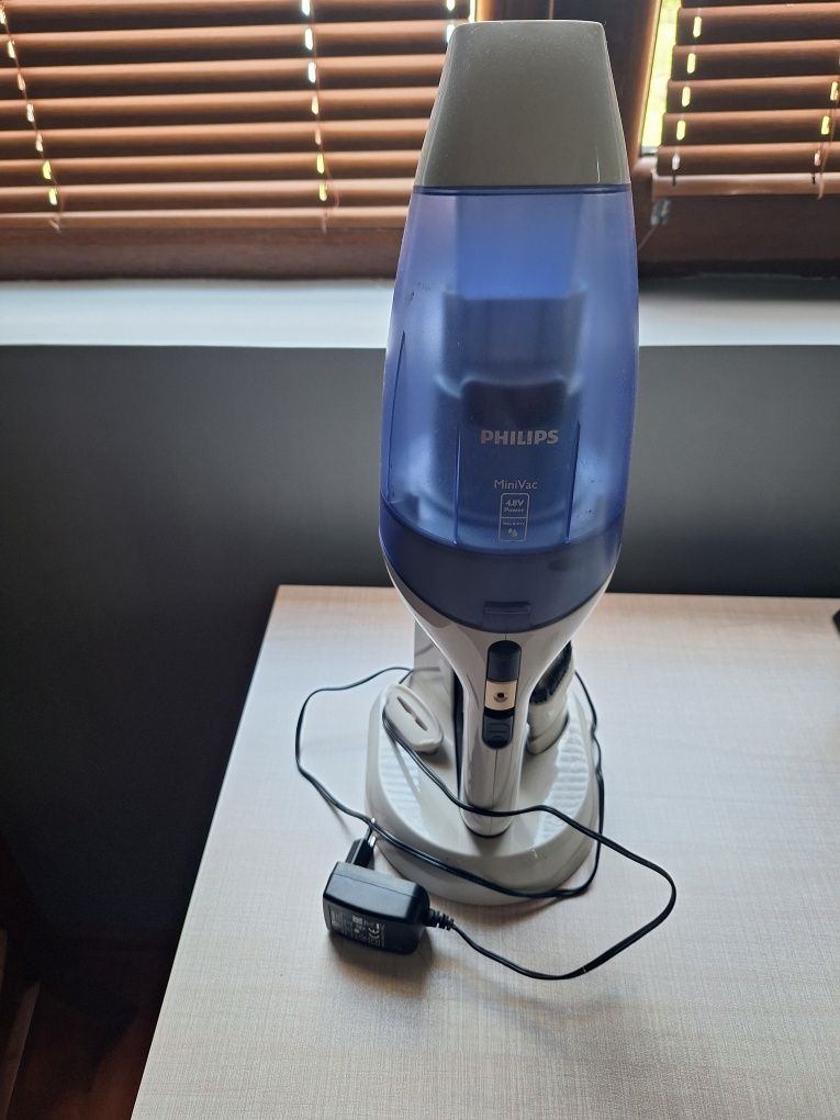 Прахосмукачка PHILIPS