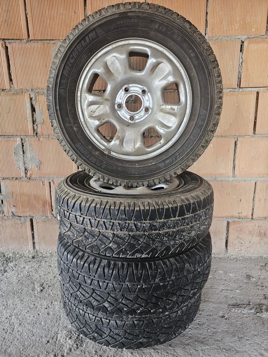 Jante 5x114,3 R16 cu anvelope iarna/vara(Duster/Renault/Kia)